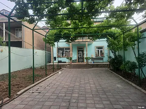 Satılır 5 otaqlı həyət evi 100 m² — Bakı, Qaraçuxur 5 otaq 100.00 m²