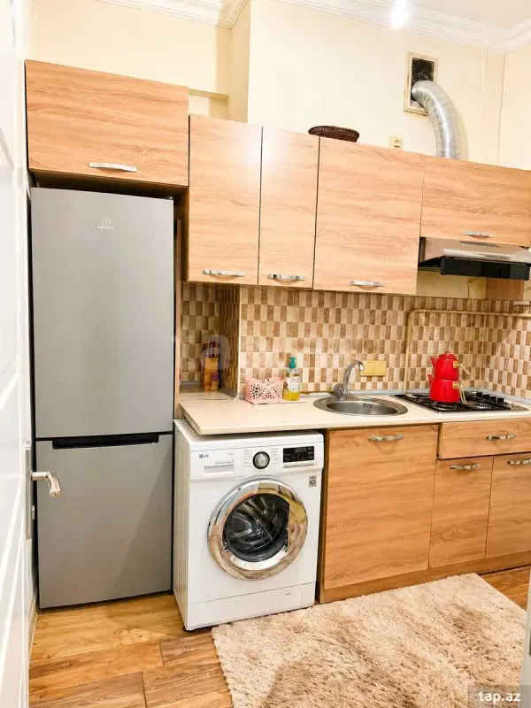 Kirayə verilir 2 otaqlı yeni tikili 60 m²