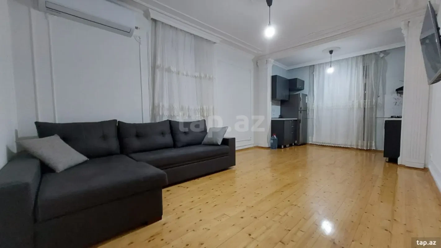 Kirayə verilir 3 otaqlı yeni tikili 74 m²