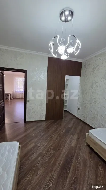 Satılır 3 otaqlı yeni tikili 90 m²