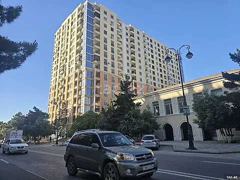 Satılır 3 otaqlı yeni tikili 147 m² — Sumqayıt 3 otaq 147.00 m²