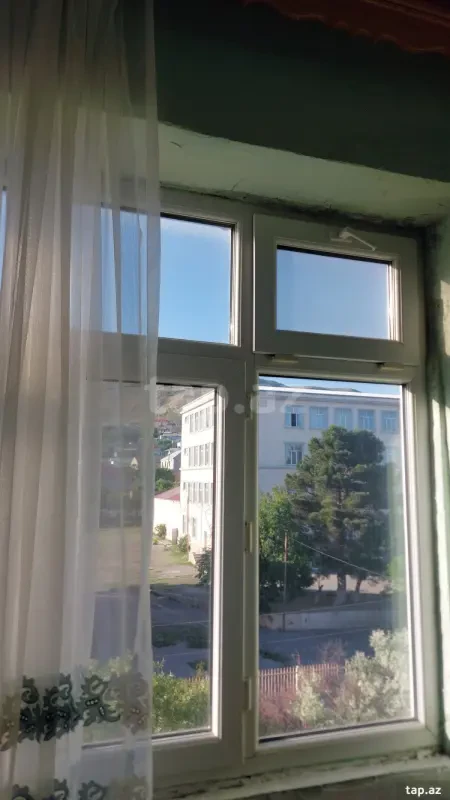Kirayə verilir 3 otaqlı mənzil 90 m²
