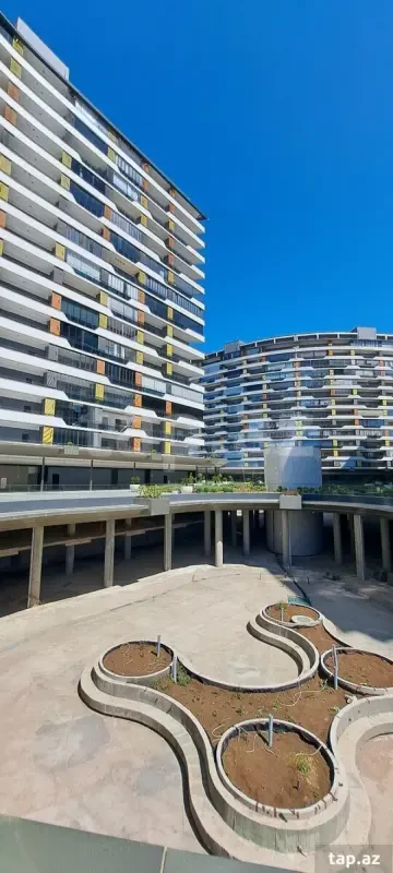 Satılır 2 otaqlı yeni tikili 90 m²