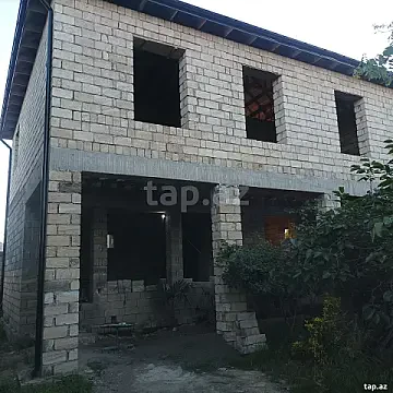 Satılır 5 otaqlı həyət evi 150 m² — Lənkəran 5 otaq 150.00 m²