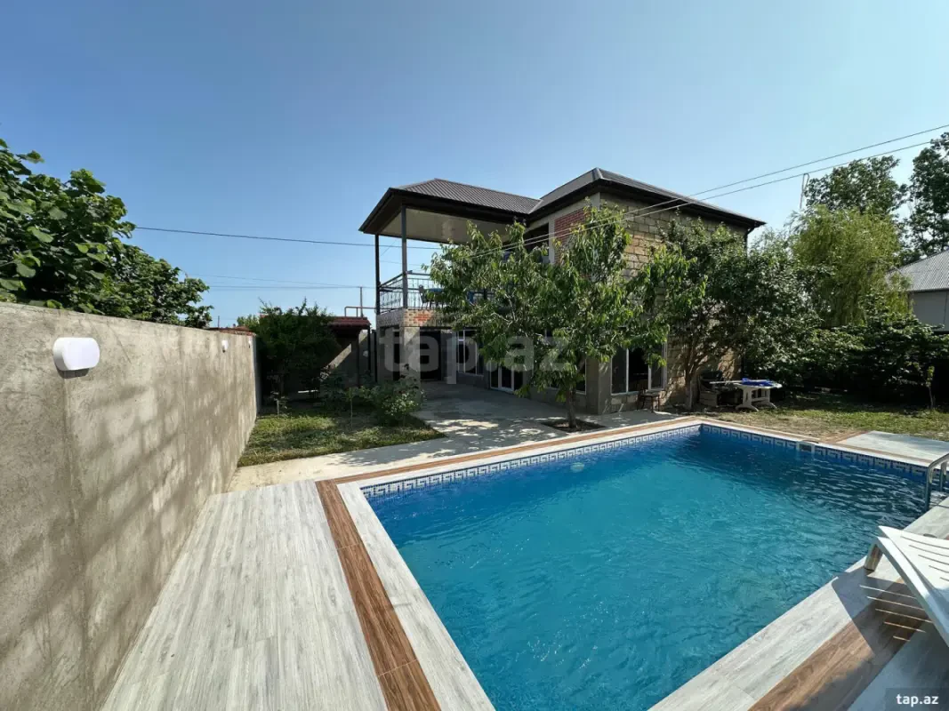 Kirayə verilir 2 otaqlı həyət evi 100 m²