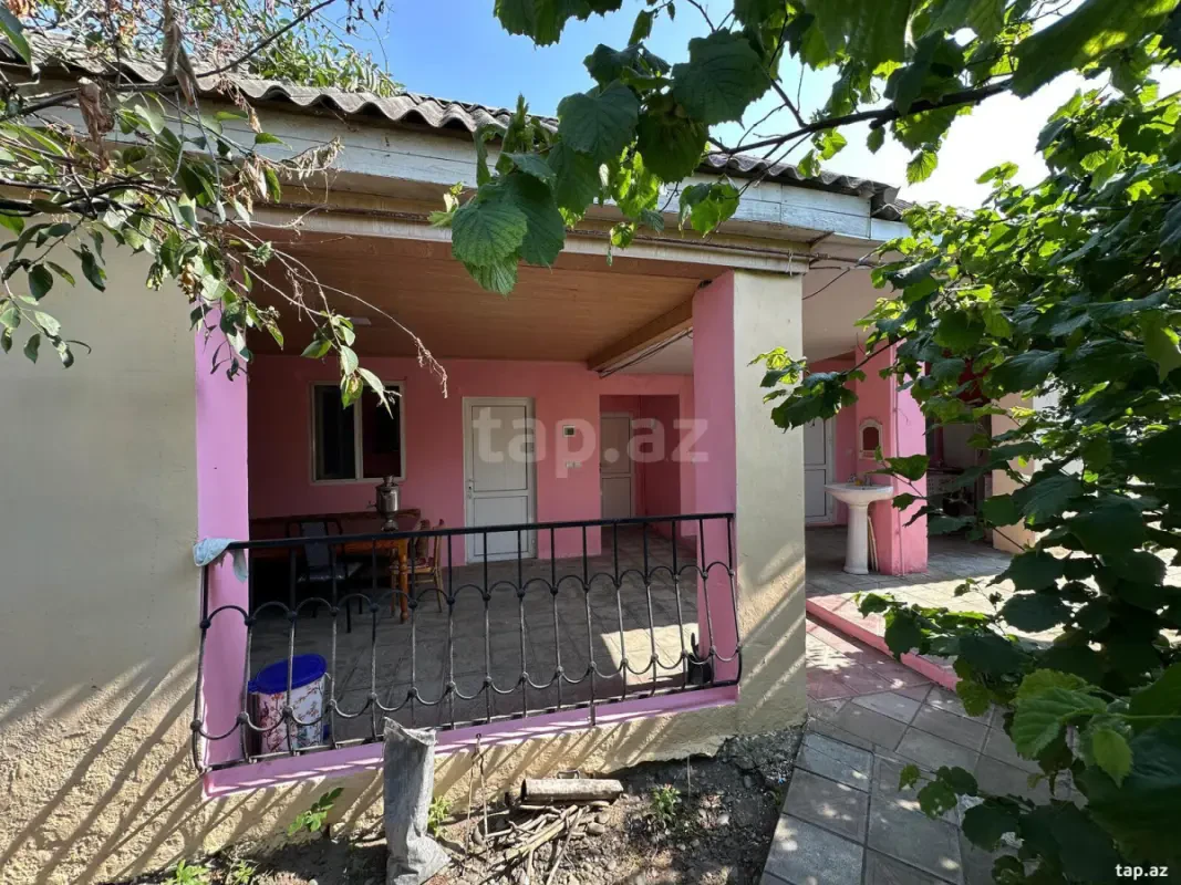 Kirayə verilir 2 otaqlı həyət evi 50 m²