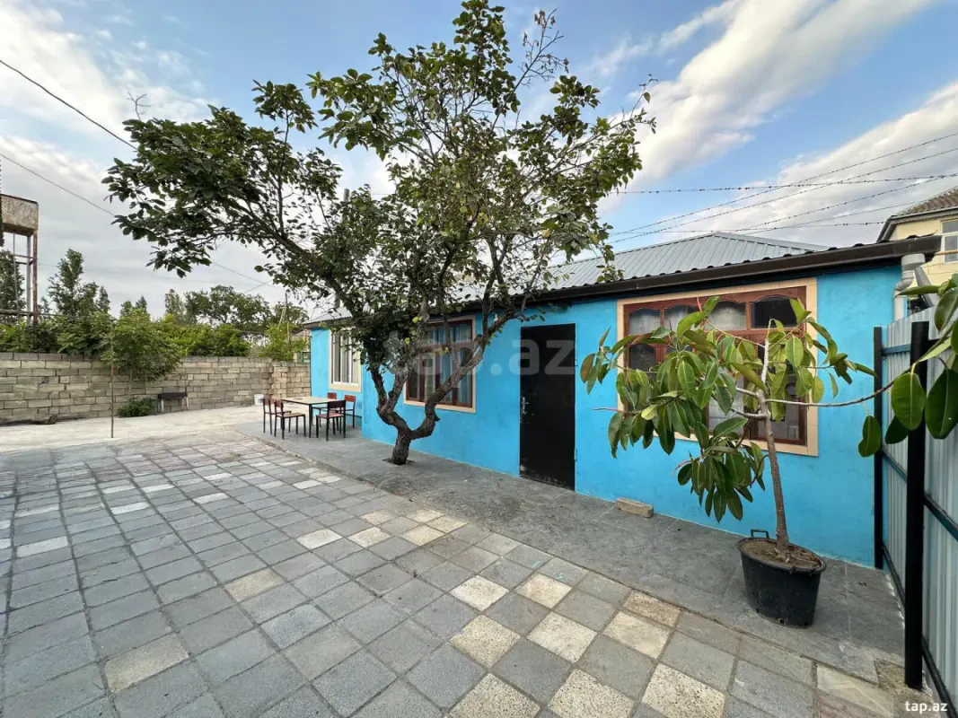 Kirayə verilir 2 otaqlı həyət evi 50 m²