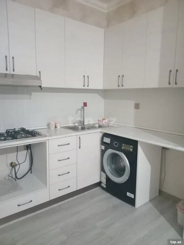 Kirayə verilir 2 otaqlı həyət evi 50 m²