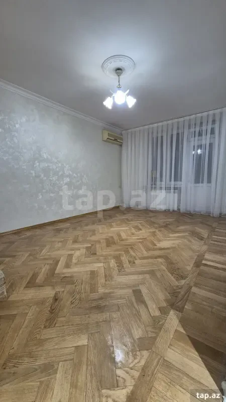 Satılır 1 otaqlı mənzil 30 m²