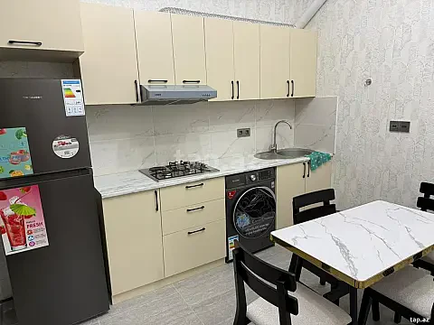 Kirayə verilir 2 otaqlı yeni tikili 45 m² — Bakı 2 otaq 45.00 m²