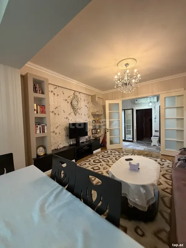 Satılır 3 otaqlı yeni tikili 67 m²