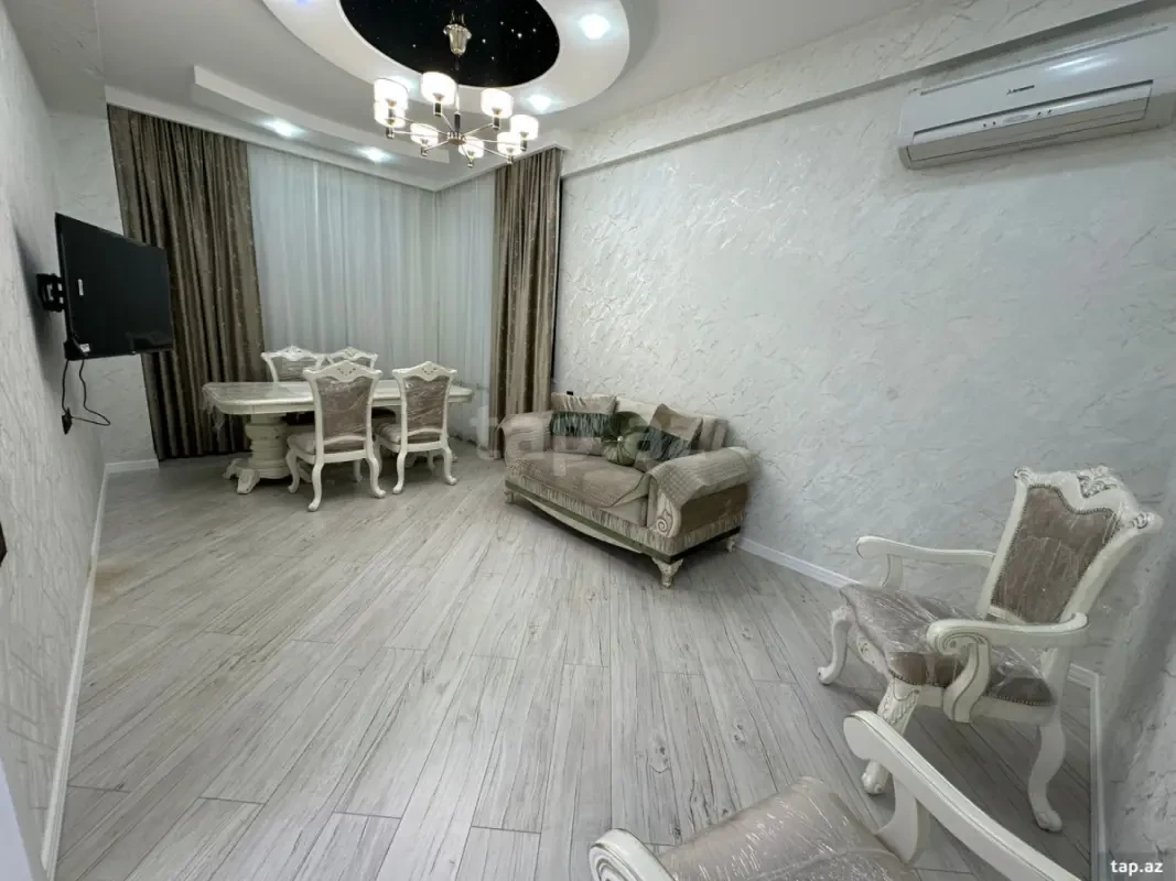 Kirayə verilir 2 otaqlı yeni tikili 80 m²