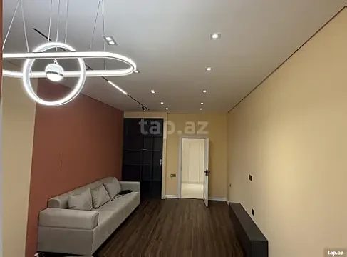 Kirayə verilir 3 otaqlı yeni tikili 140 m² — Bakı 3 otaq 140.00 m²