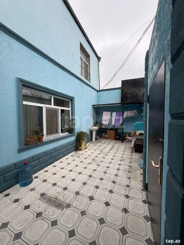 Satılır 5 otaqlı həyət evi 153 m²