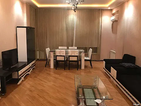 Kirayə verilir 3 otaqlı yeni tikili 120 m² — Bakı 3 otaq 120.00 m²