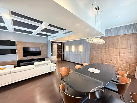 Kirayə verilir 4 otaqlı yeni tikili 200 m² — Bakı 4 otaq 200.00 m²
