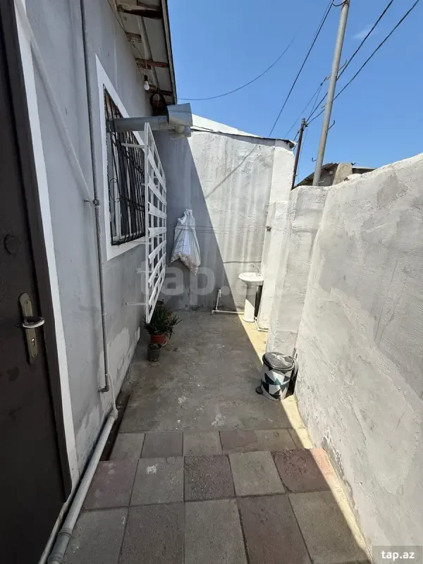 Satılır 2 otaqlı həyət evi 50 m²