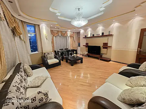 Kirayə verilir 4 otaqlı yeni tikili 160 m² — Bakı 4 otaq 160.00 m²