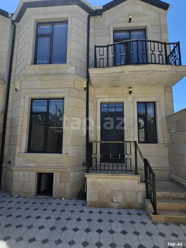 Satılır 5 otaqlı həyət evi 170 m²