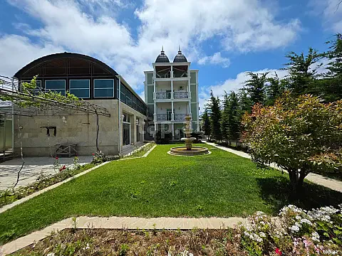 Satılır 9 otaqlı həyət evi 600 m² — Bakı 9 otaq 600.00 m²