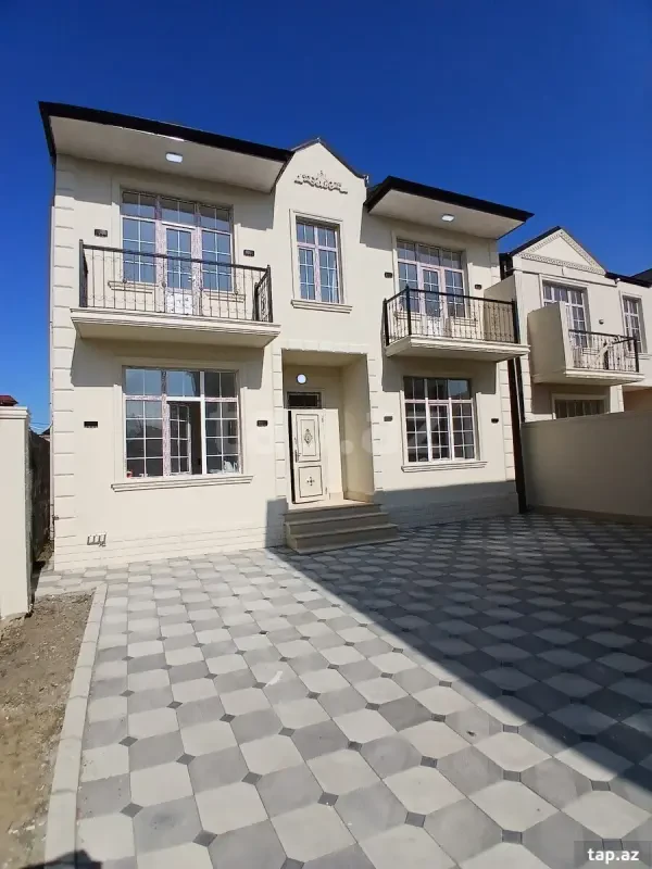 Satılır 4 otaqlı həyət evi 140 m²