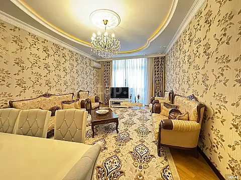 Satılır 3 otaqlı yeni tikili 140 m² — Bakı 3 otaq 140.00 m²