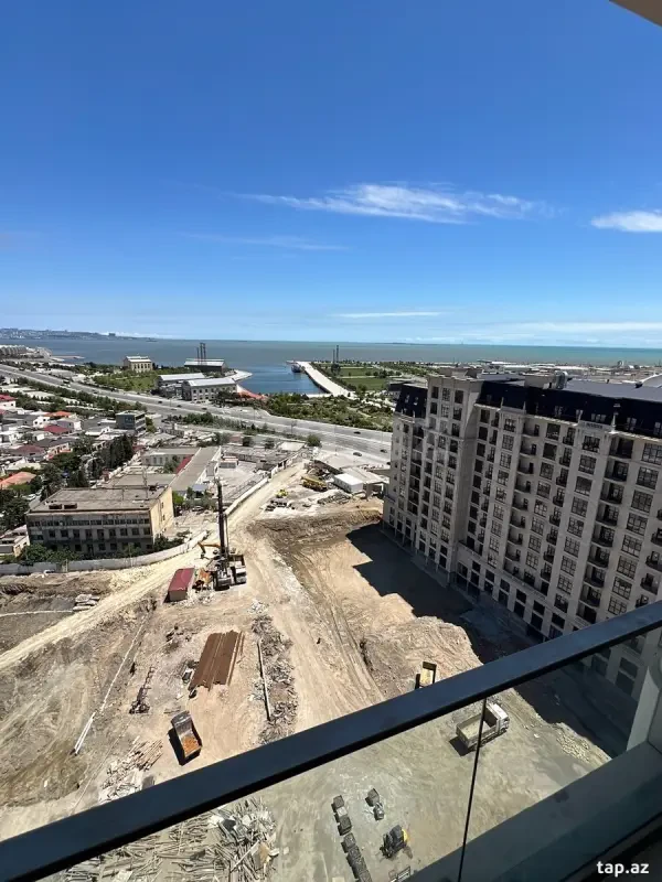 Satılır 2 otaqlı yeni tikili 63 m²