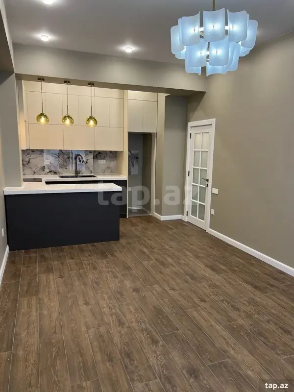 Satılır 2 otaqlı yeni tikili 63 m²