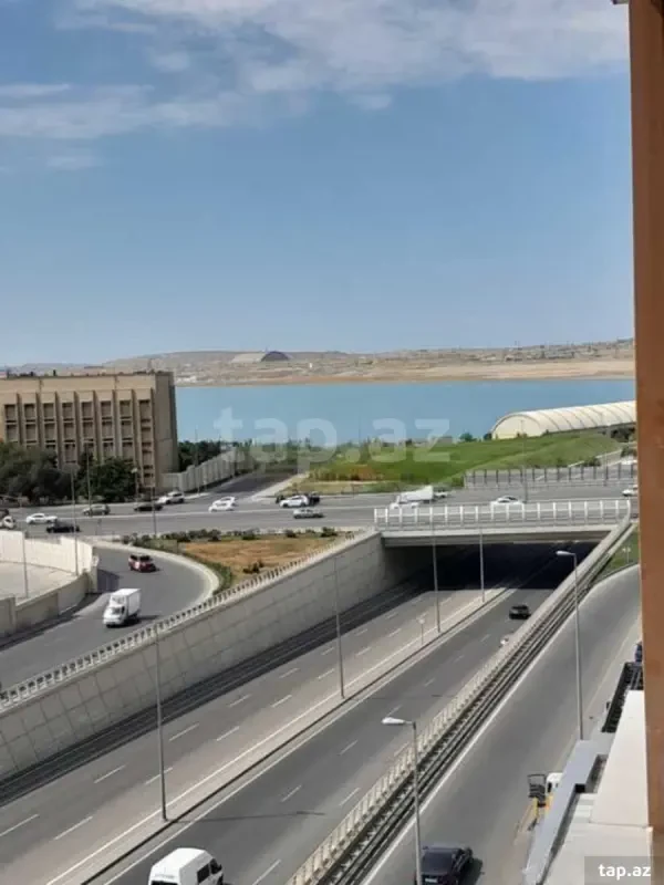 Satılır 2 otaqlı yeni tikili 97.4 m²