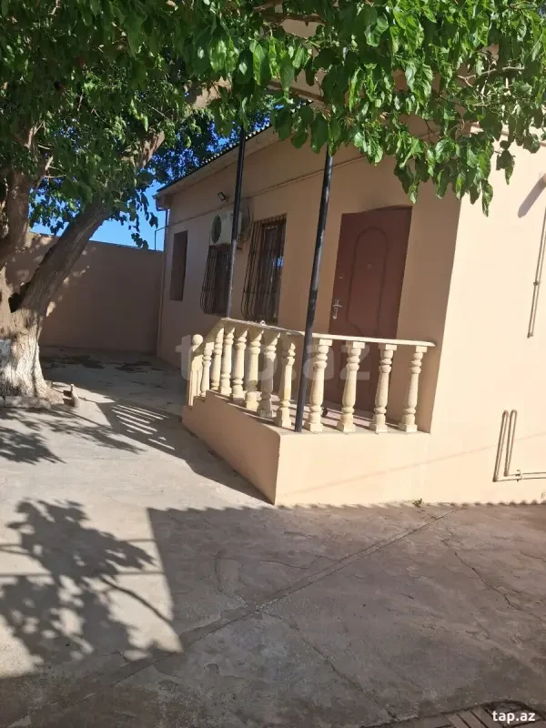 Satılır 2 otaqlı həyət evi 51 m²
