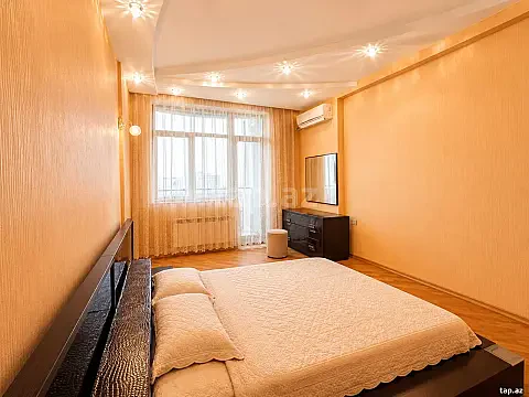 Kirayə verilir 3 otaqlı yeni tikili 145 m² — Bakı 3 otaq 145.00 m²