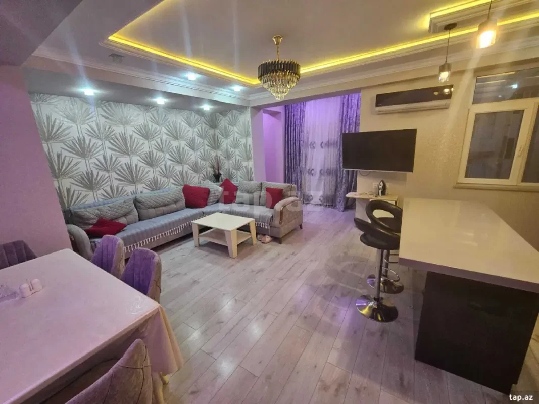 Satılır 3 otaqlı yeni tikili 75 m²