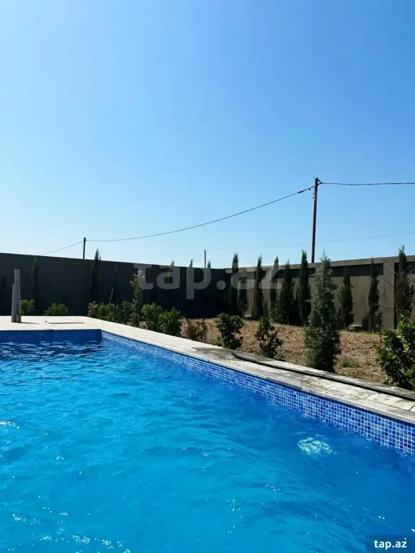Kirayə verilir 5 otaqlı həyət evi 250 m²