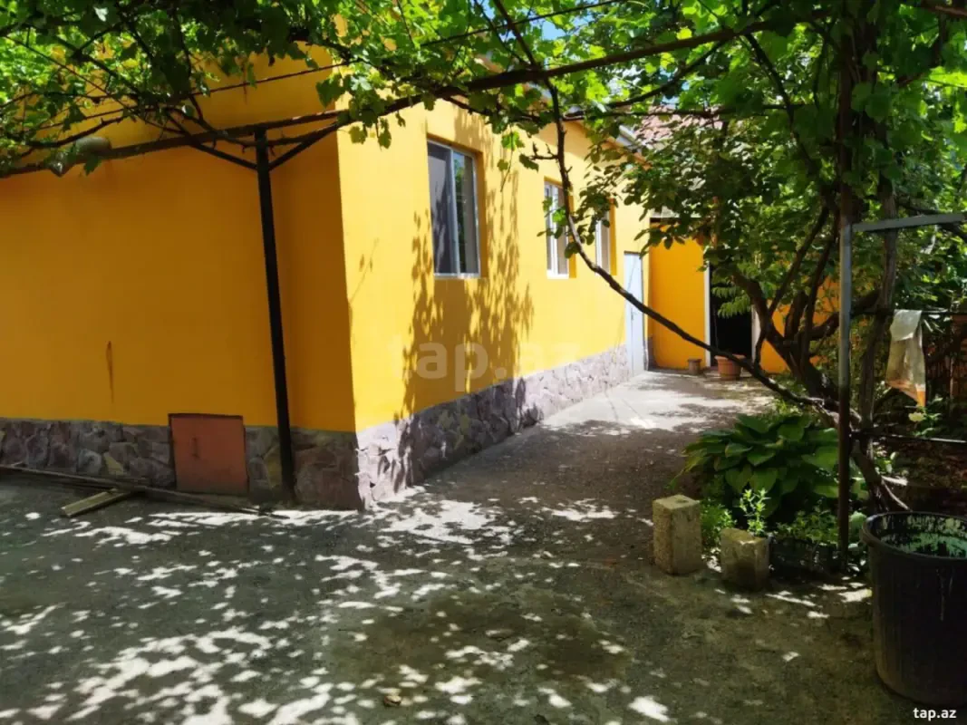 Kirayə verilir 4 otaqlı həyət evi 94 m²