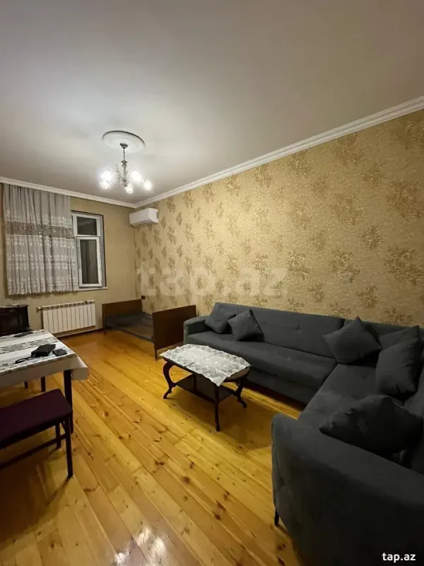 Kirayə verilir 3 otaqlı yeni tikili 80 m²