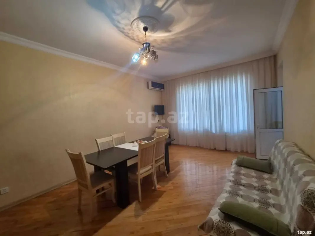 Satılır 3 otaqlı yeni tikili 81 m²