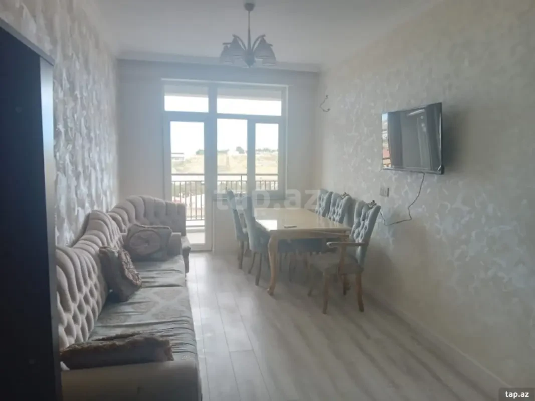 Kirayə verilir 3 otaqlı yeni tikili 75 m²