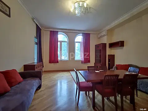 Kirayə verilir 3 otaqlı mənzil 119 m² — Bakı 3 otaq 119.00 m²