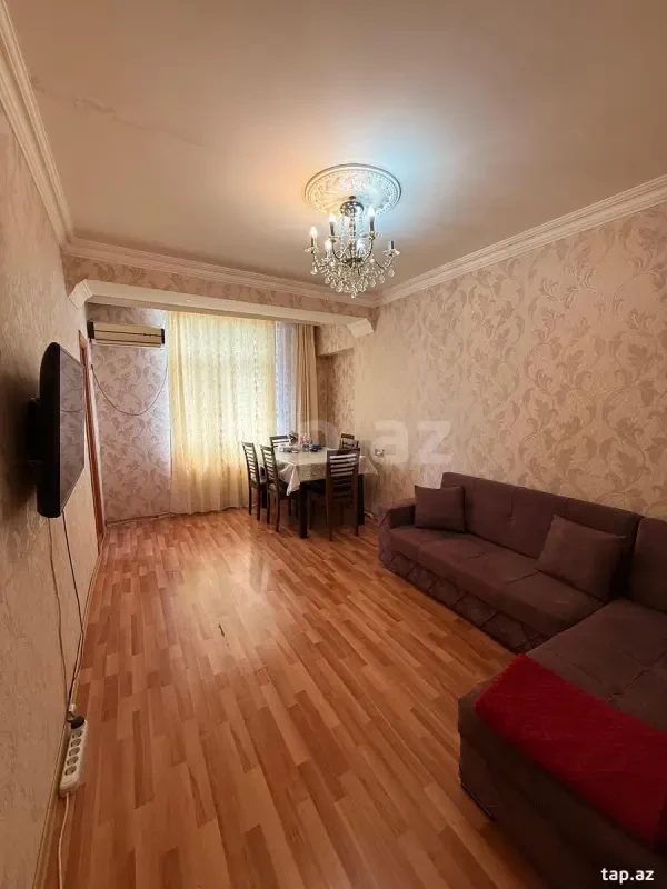 Kirayə verilir 2 otaqlı mənzil 45 m²
