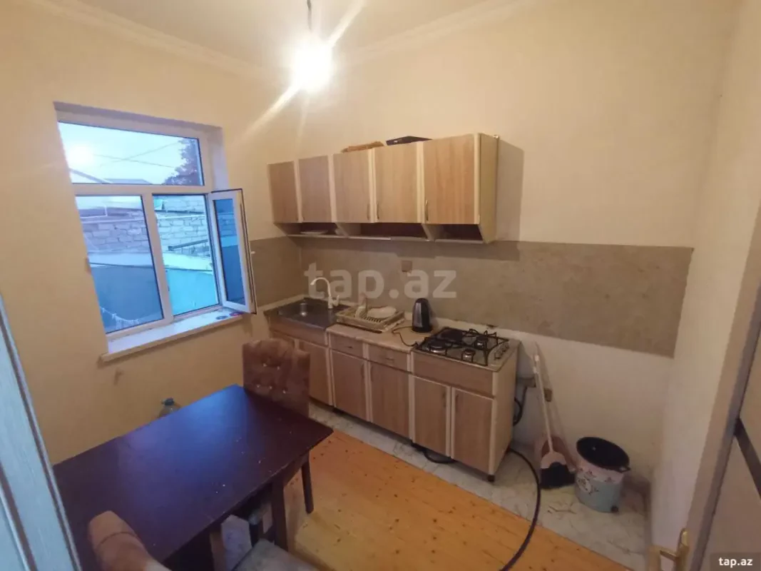 Kirayə verilir 2 otaqlı həyət evi 70 m²