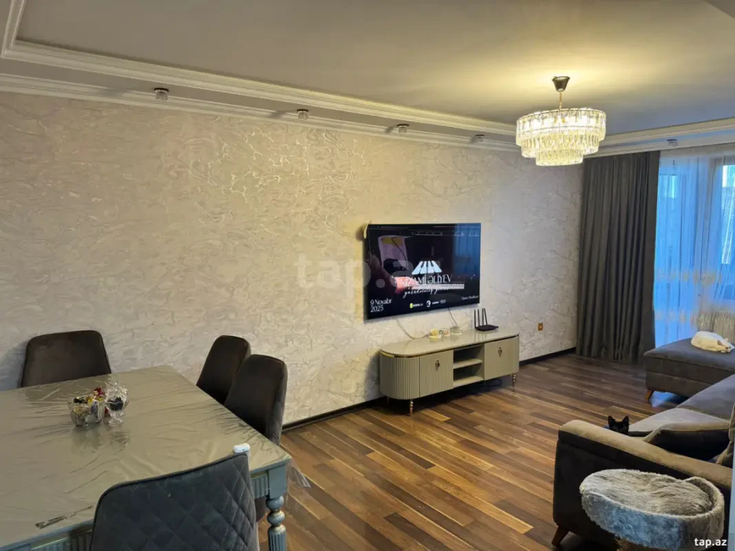 Satılır 3 otaqlı yeni tikili 115 m²