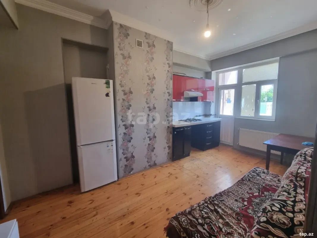 Kirayə verilir 2 otaqlı yeni tikili 47 m²