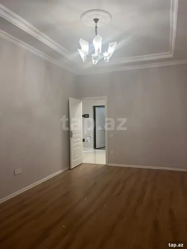 Kirayə verilir 2 otaqlı yeni tikili 60 m²