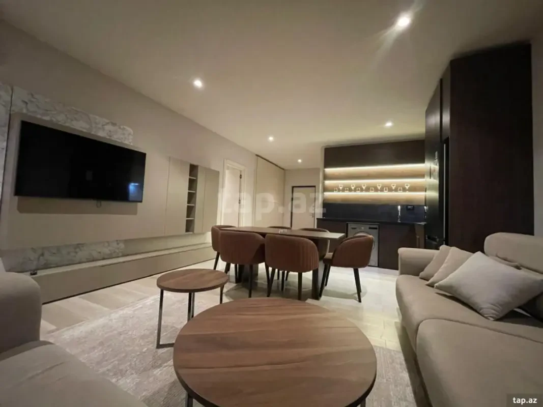 Kirayə verilir 2 otaqlı yeni tikili 96 m²