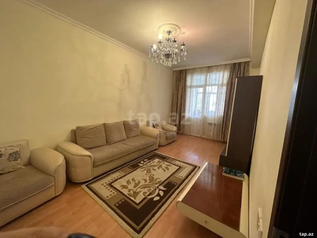 Kirayə verilir 2 otaqlı yeni tikili 60 m²