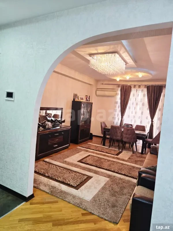 Satılır 3 otaqlı yeni tikili 117 m²
