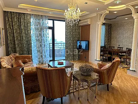Kirayə verilir 3 otaqlı yeni tikili 155 m² — Bakı, İnşaatçılar 3 otaq 155.00 m²