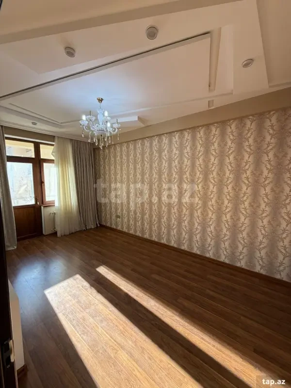 Satılır 2 otaqlı yeni tikili 40 m²