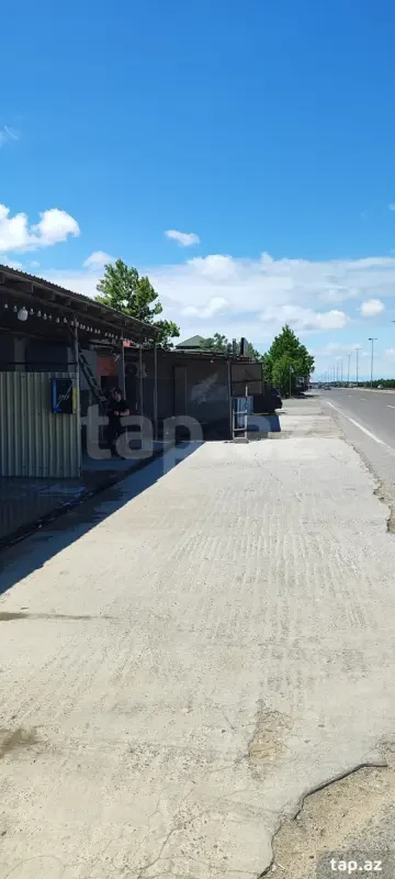 Satılır 4 otaqlı həyət evi 200 m²