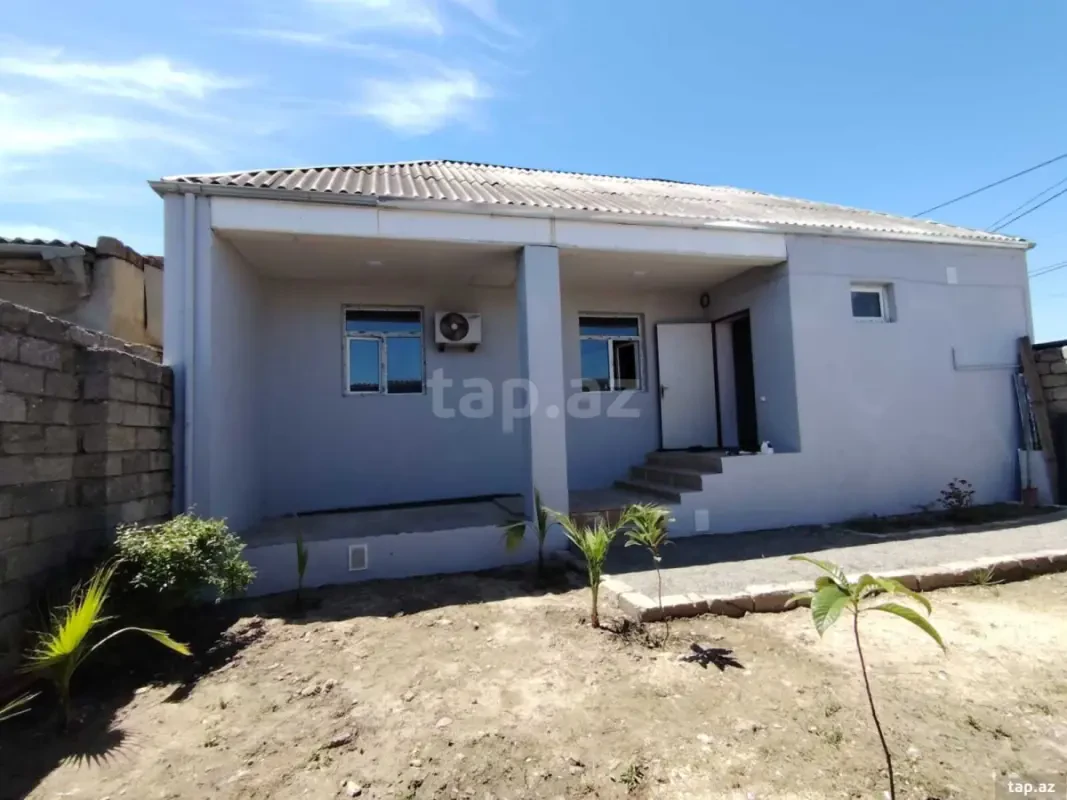 Satılır 2 otaqlı həyət evi 60 m²